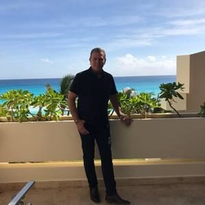 Meet your Posher, Steven